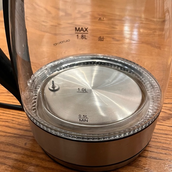 1.8L Electric Glass Kettle with Black Handle - Picture 2 of 7